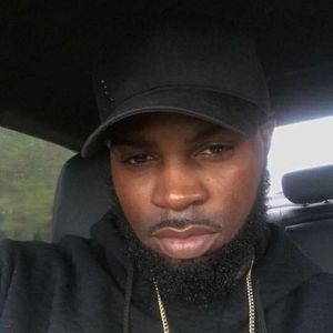 Meet your Posher, Corey